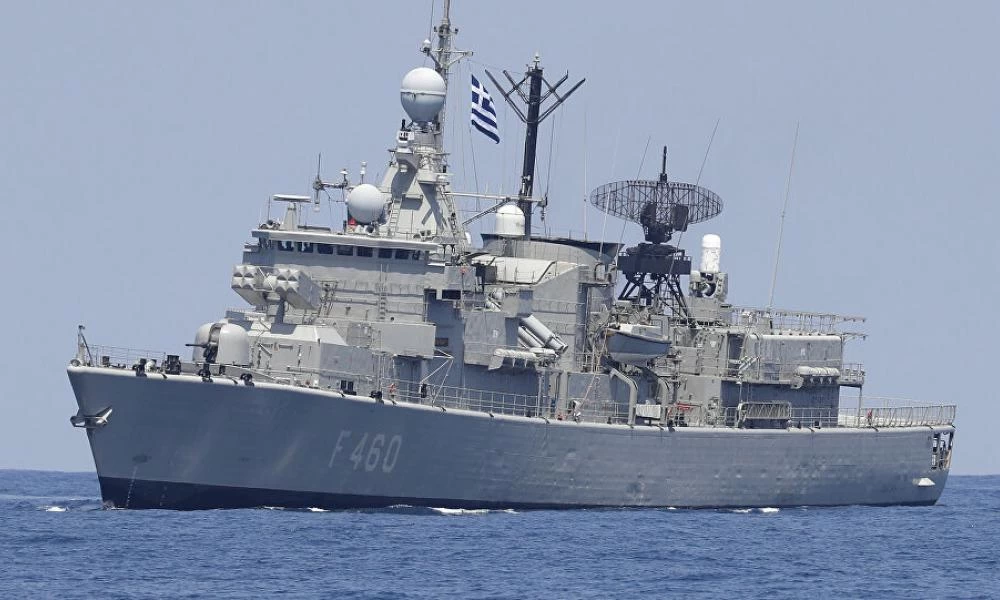 Η ομογένεια καλείται να προσφέρει μια φρεγάτα στην Ελλάδα